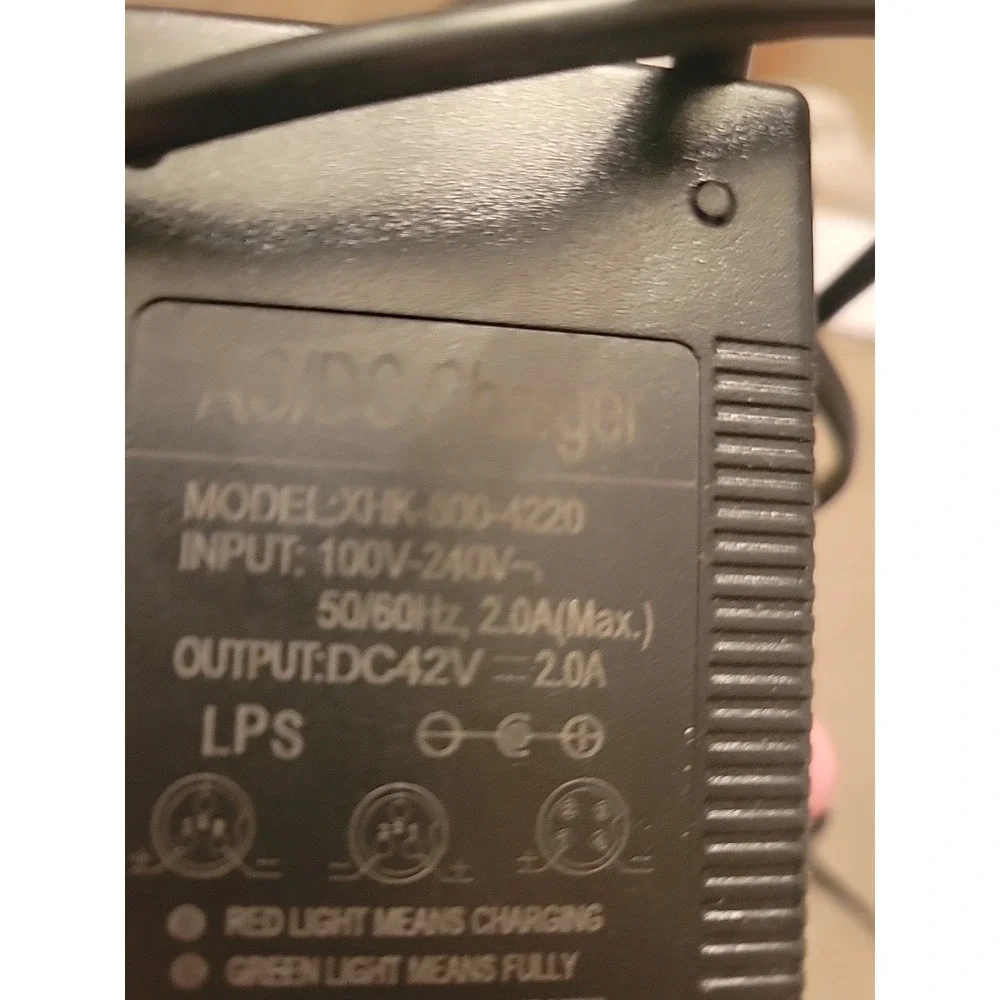 The Unbranded Brand 42v 2a